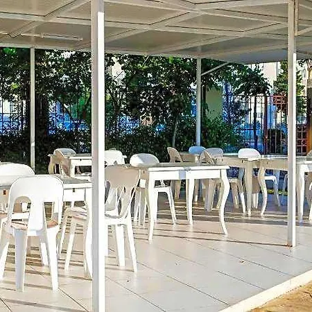 Garden Nevis Хотел 3*
