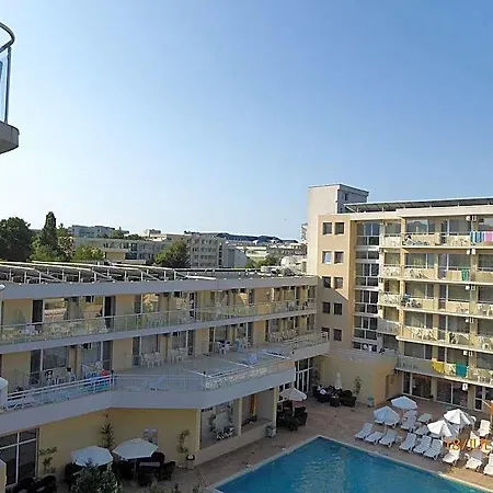 Garden Nevis Nesebar