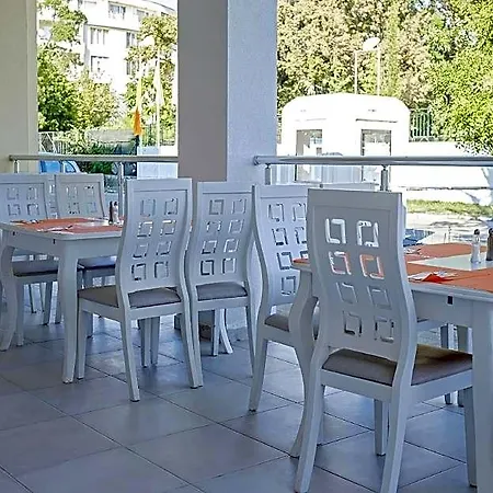 Garden Nevis Несебър